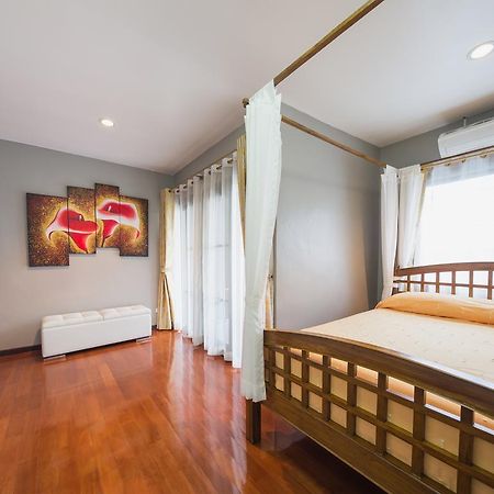 Luxury Town House In The Heart Of The Old City Chiang Mai Exterior foto